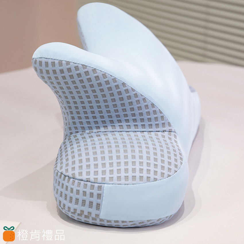 環抱式午睡枕