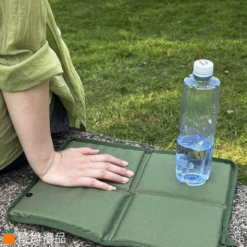 Foldable Outdoor Seat Cushion (1) 客製贈品|折疊防潮坐墊|橙肯禮品