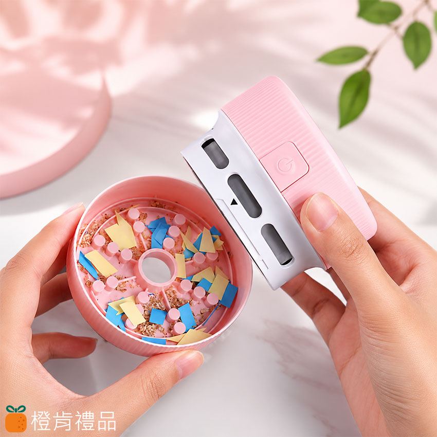 USB 桌面吸塵器
