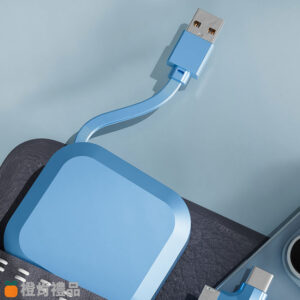方塊三合一伸縮充電線