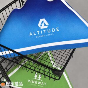 靠山抱枕