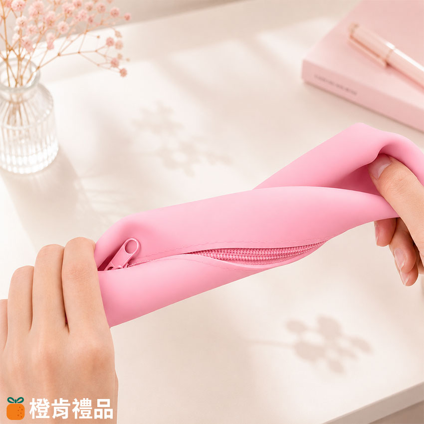 Custom Silicone Pencil Case (2) 單色印刷矽膠筆袋