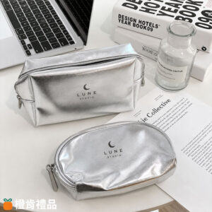 銀色PU皮化妝包（單色印）
