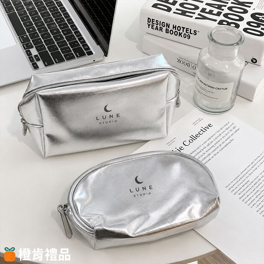 銀色PU皮化妝包（單色印）