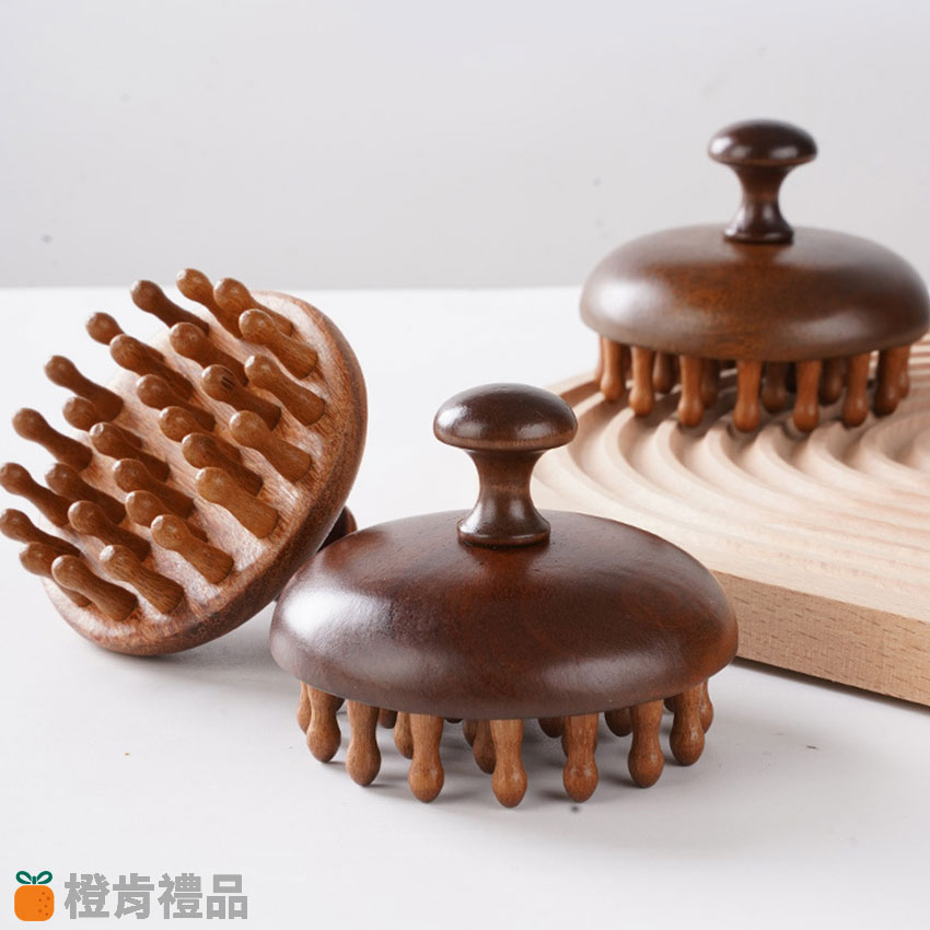 Custom Longfeng Tan Wood Massage Comb with Drawstring Pouch (4) 龍鳳檀木按摩梳