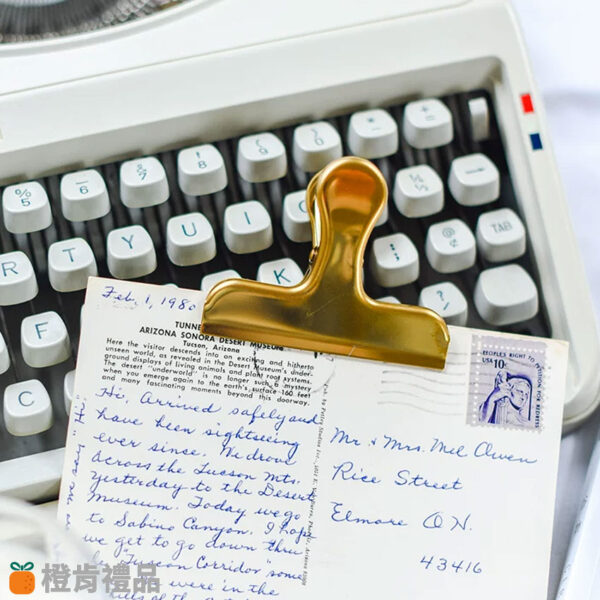 Custom Small Stainless Steel Bag Clip with Laser-Engraved Logo (1) M尺寸不鏽鋼封口夾